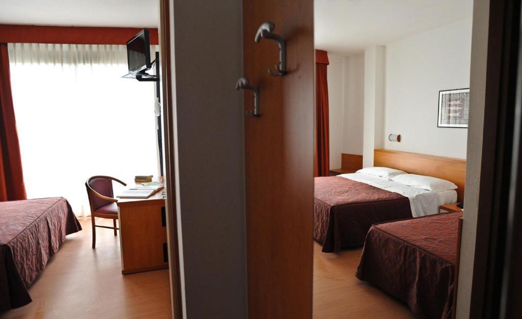 Hotel Fenix Cavallino-Treporti Extérieur photo